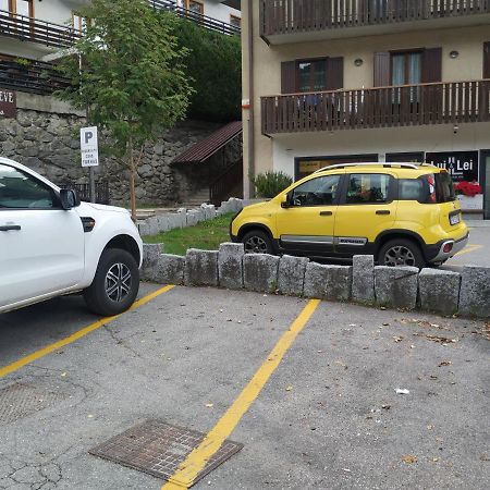 La Mansarda Di Emma Apartamento Pinzolo Exterior foto