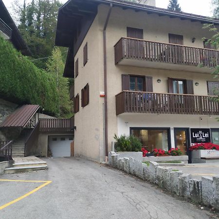 La Mansarda Di Emma Apartamento Pinzolo Exterior foto